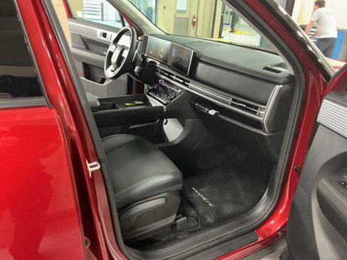 Certified 2026 Hyundai Santa Fe SEL w/ Tow & Go Package image 17