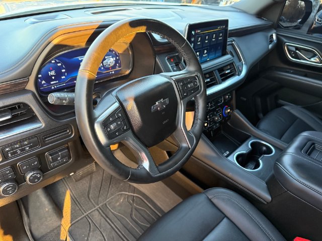 Used 2023 Chevrolet Tahoe Z71 w/ Z71 Off-Road Package AWD/4WD image 8