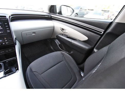 Used 2024 Hyundai Tucson SEL FWD image 12