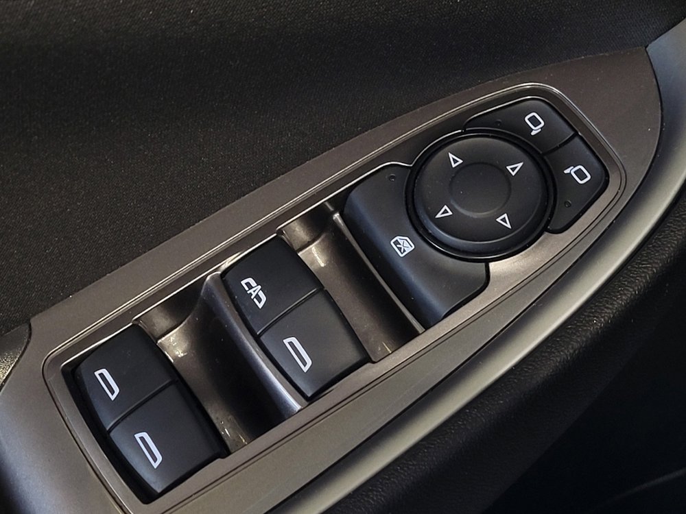 Used 2025 Chevrolet Malibu LT FWD image 27