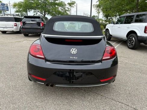 Used 2019 Volkswagen Beetle 2.0T S FWD image 13