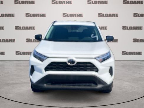 Used 2025 Toyota RAV4 LE AWD/4WD image 3