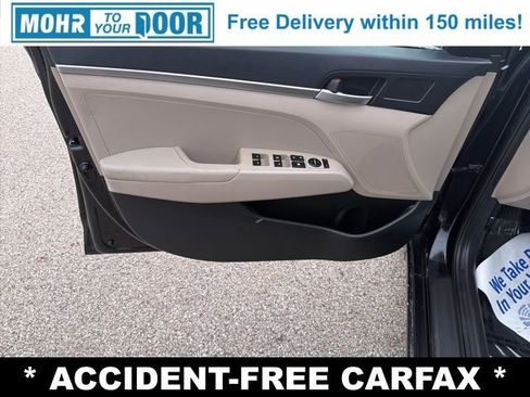 Used 2020 Hyundai Elantra SE image 10