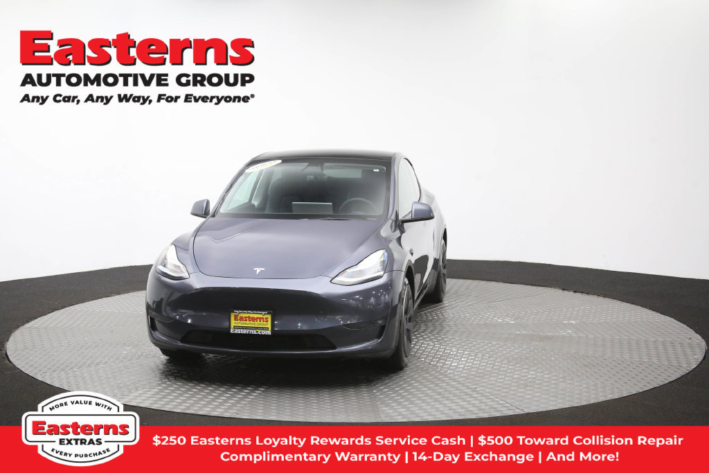 Used 2022 Tesla Model Y Long Range AWD/4WD image 49