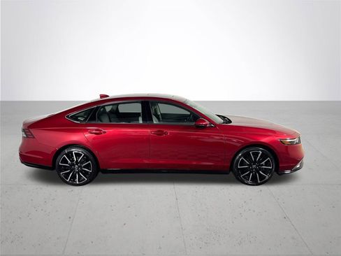 New 2026 Honda Accord Touring image 5