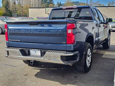 Used 2019 Chevrolet Silverado 1500 LT w/ Convenience Package image 5