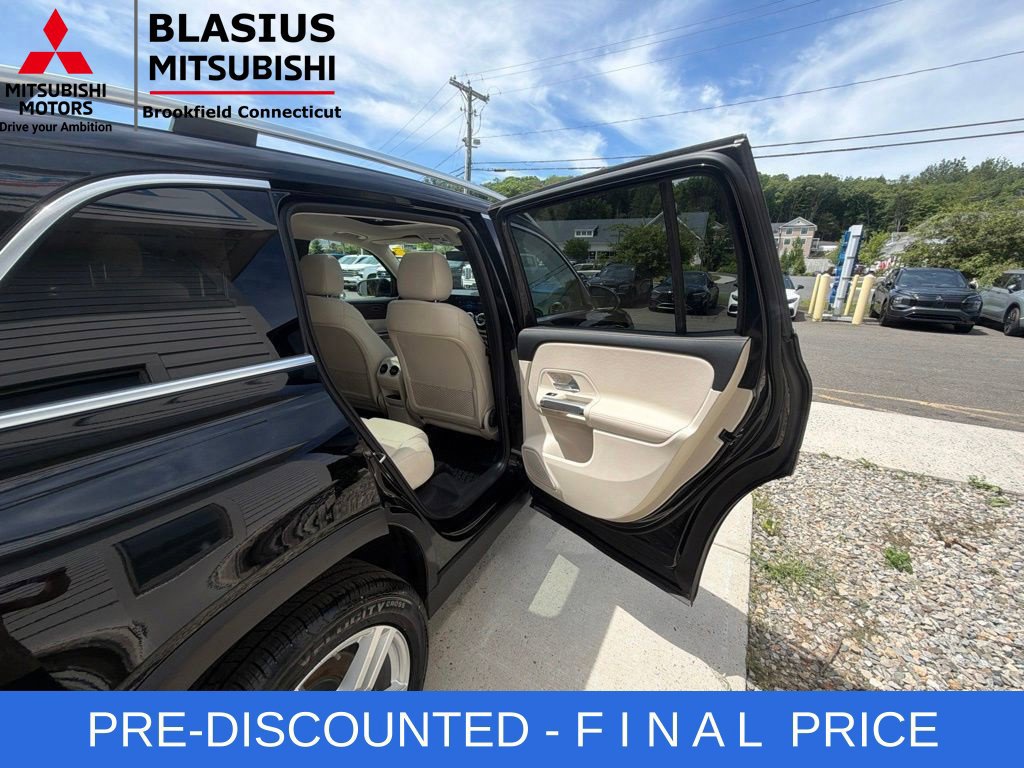 Used 2022 Mercedes-Benz GLB 250 4MATIC w/ Premium Package Lite image 52