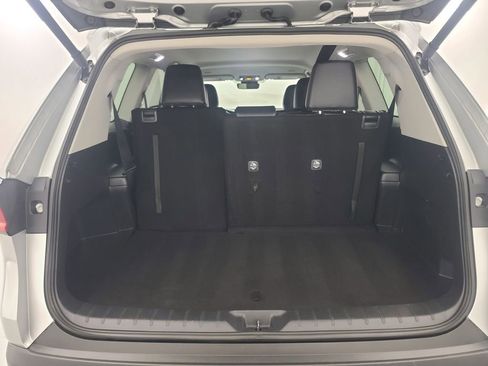 Used 2025 Toyota Grand Highlander AWD image 22