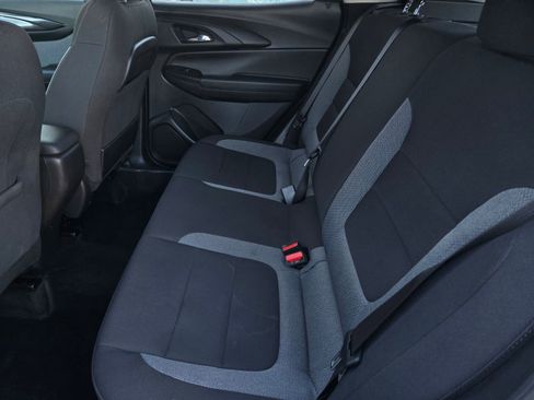 Used 2025 Chevrolet TrailBlazer LT image 11