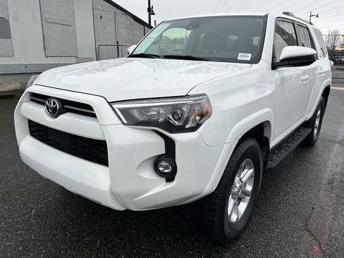 Certified 2024 Toyota 4Runner SR5 image 1