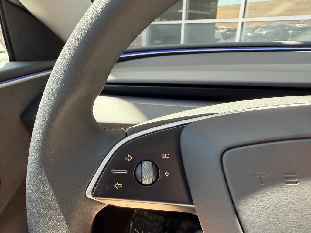 Used 2025 Tesla Model 3 Performance AWD/4WD image 34