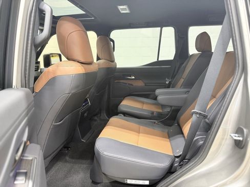 Used 2026 Lexus GX 550 image 29