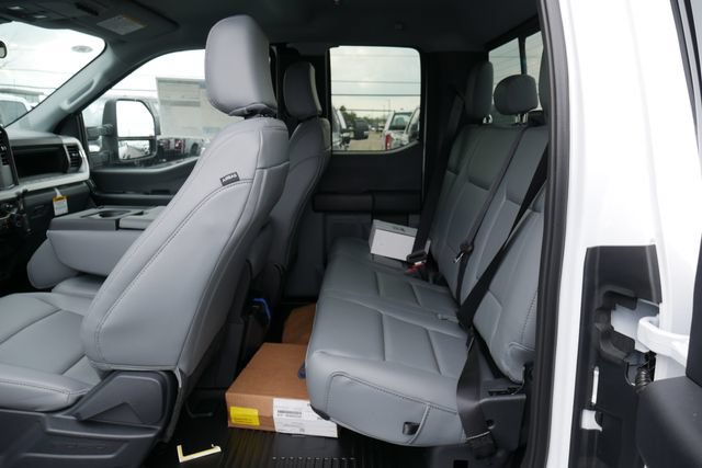 New 2026 Ford F350 XL w/ XL Chrome Package AWD/4WD image 19