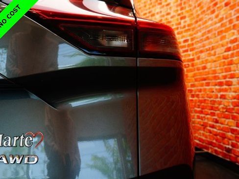 Used 2023 Nissan Rogue S image 78