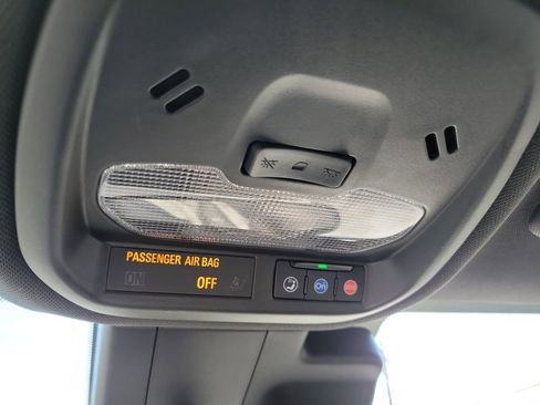 Used 2024 Buick Envista Preferred w/ Convenience II Package image 35