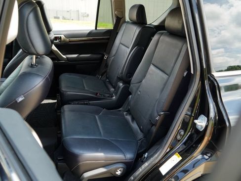 Used 2017 Lexus GX 460 Premium AWD/4WD image 9