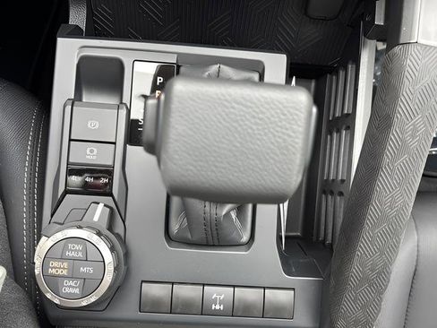 New 2026 Toyota Tacoma TRD Off-Road AWD/4WD image 28