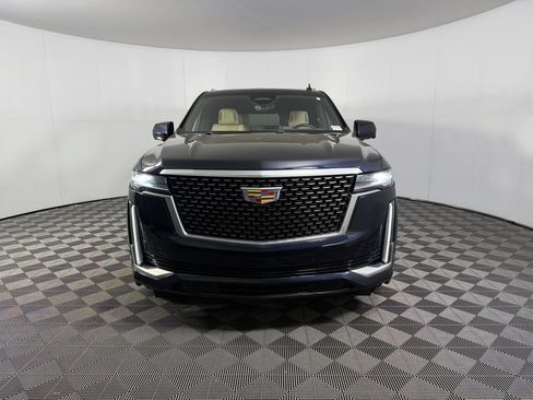 Used 2023 Cadillac Escalade Premium Luxury w/ Performance Package AWD/4WD image 7