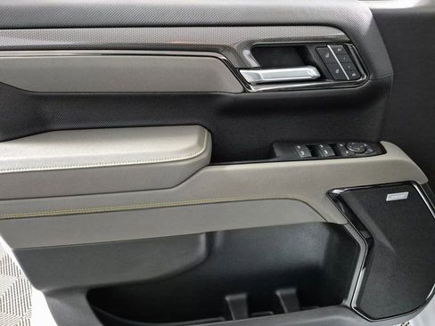 Certified 2025 Chevrolet Silverado 1500 ZR2 w/ Dark Appearance Package image 13