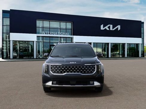 New 2026 Kia Carnival SX FWD image 2