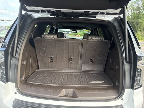 Used 2025 Chevrolet Tahoe LT w/ Comfort Package image 15