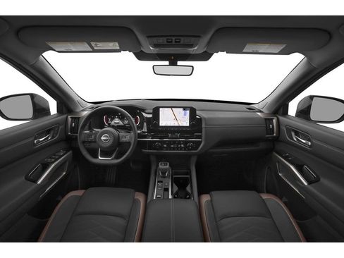 Used 2024 Nissan Pathfinder Platinum w/ Cargo Package AWD/4WD image 9