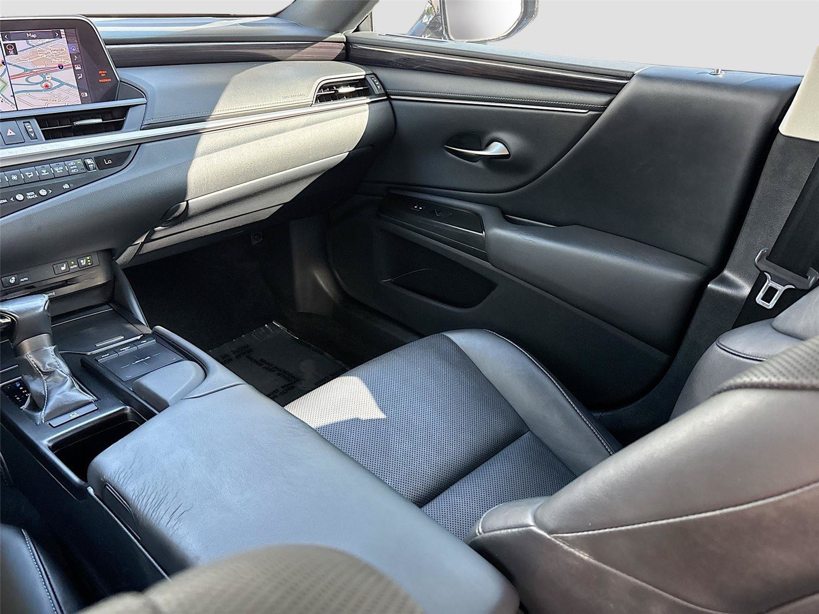 Used 2019 Lexus ES 350 w/ Premium Package FWD image 25