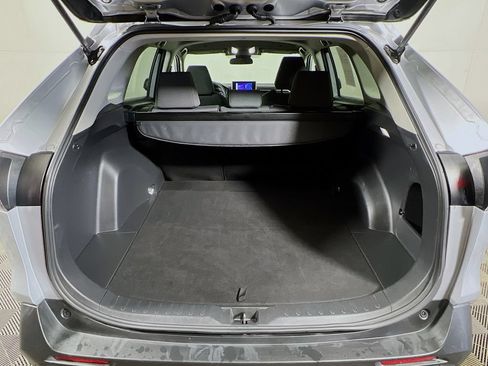 Certified 2025 Toyota RAV4 XLE AWD/4WD image 22