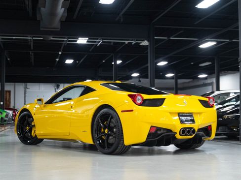 Used 2010 Ferrari 458 Italia Coupe RWD image 82