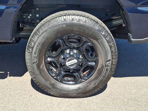 Used 2023 Ford F250 XLT w/ XLT Premium Package AWD/4WD image 7