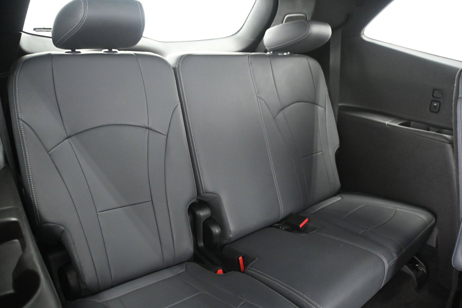 Used 2023 Buick Enclave Essence w/ Experience Buick Package AWD/4WD image 15