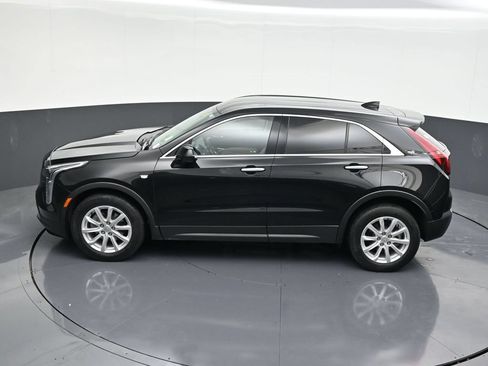 Used 2022 Cadillac XT4 Luxury w/ Driver Awareness Package FWD image 13