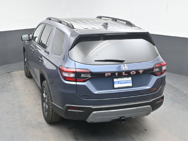 New 2026 Honda Pilot TrailSport image 39