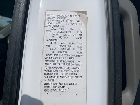 Used 2024 Chevrolet Silverado 3500 LT w/ Convenience Package image 77