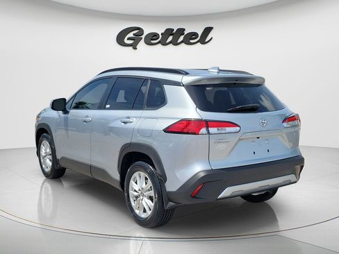 Certified 2024 Toyota Corolla Cross LE FWD image 7