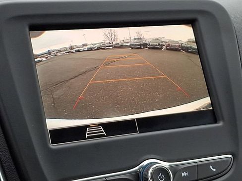 Used 2024 Chevrolet Equinox LS w/ LS Convenience Package image 22