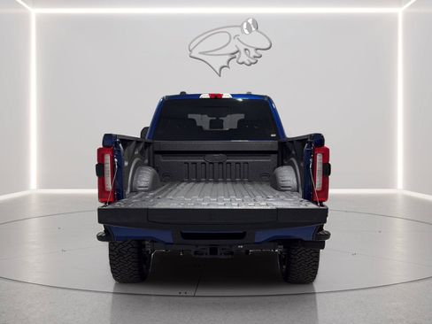 New 2026 Ford F250 Lariat w/ Black Appearance Package AWD/4WD image 9