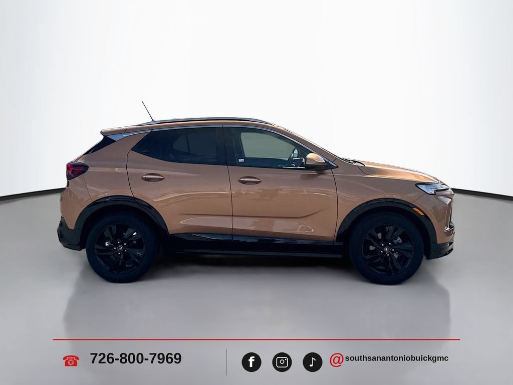 Used 2024 Buick Encore GX Sport Touring FWD image 9