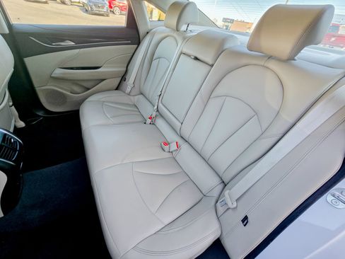 Used 2017 Buick LaCrosse Preferred image 34