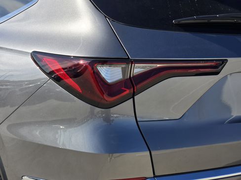 Used 2026 Acura MDX SH-AWD image 12