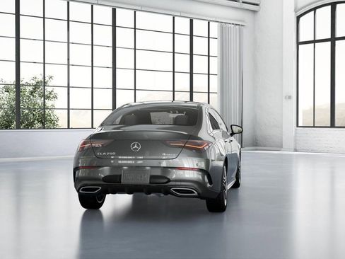 Used 2025 Mercedes-Benz CLA 250 4MATIC image 24