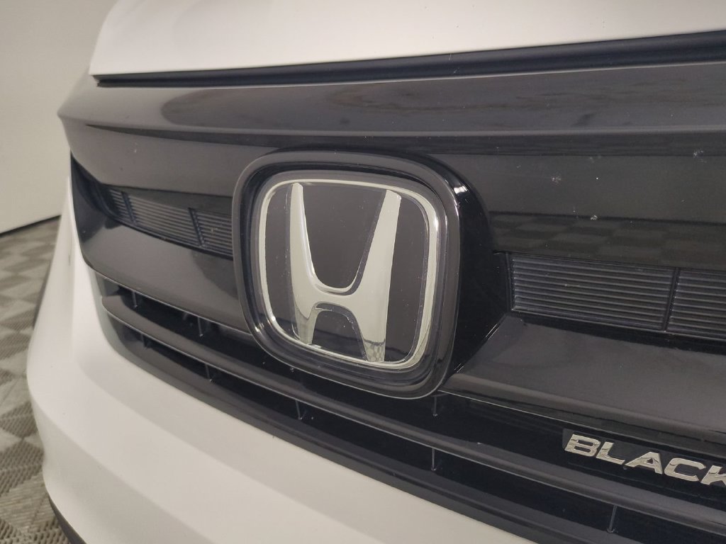 Used 2021 Honda Pilot Black Edition image 13