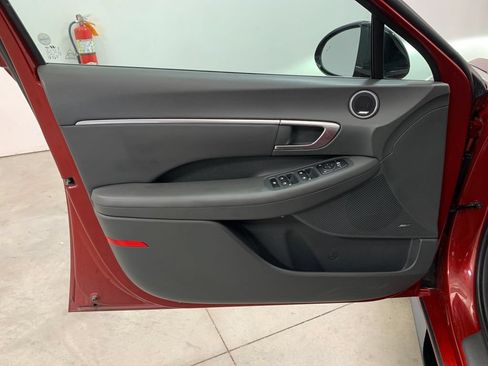 Used 2023 Hyundai Sonata SEL Plus w/ Cargo Package FWD image 6