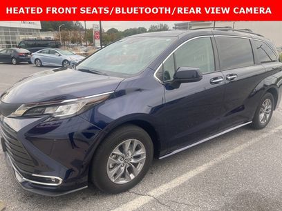Certified 2021 Toyota Sienna XLE