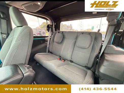Used 2024 Jeep Wrangler Sport AWD/4WD image 23
