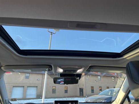 Certified 2022 Toyota RAV4 TRD Off-Road image 21