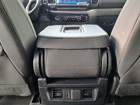 Used 2024 Chevrolet Silverado 1500 LT AWD/4WD image 28
