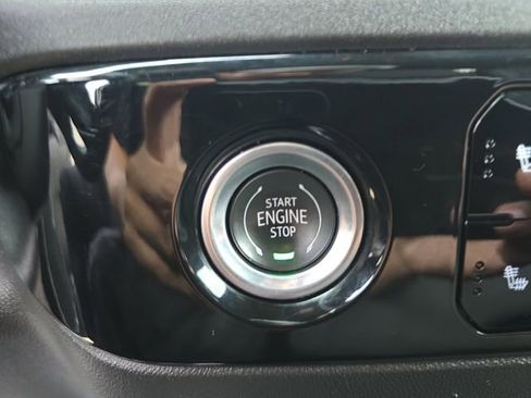 Used 2023 Chevrolet Silverado 1500 LT image 29