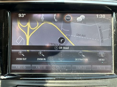 Used 2017 Buick Envision Essence image 17