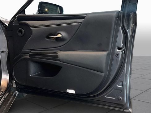 Used 2021 Lexus ES 350 w/ Accessory Package 2 FWD image 23